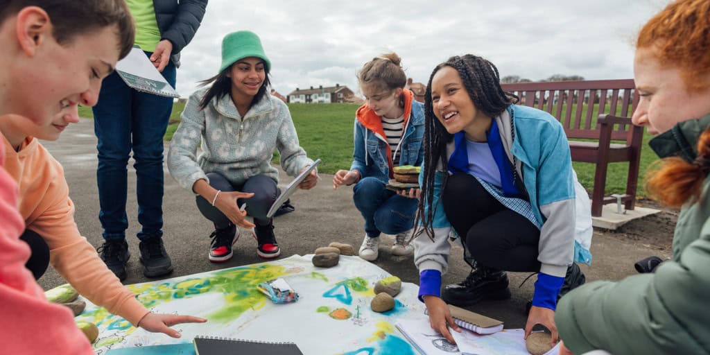 Community creating art